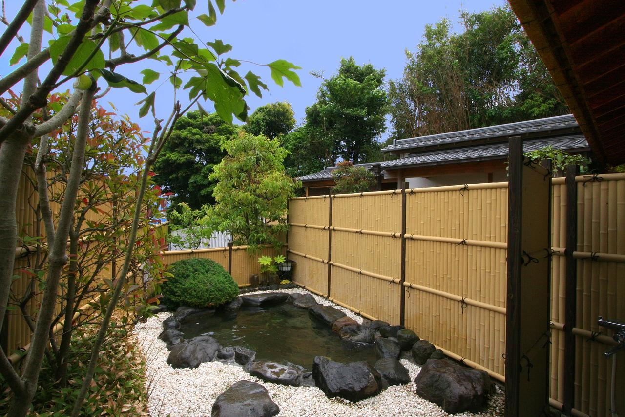 New Tomiyoshi Hotel Atami  Exterior photo