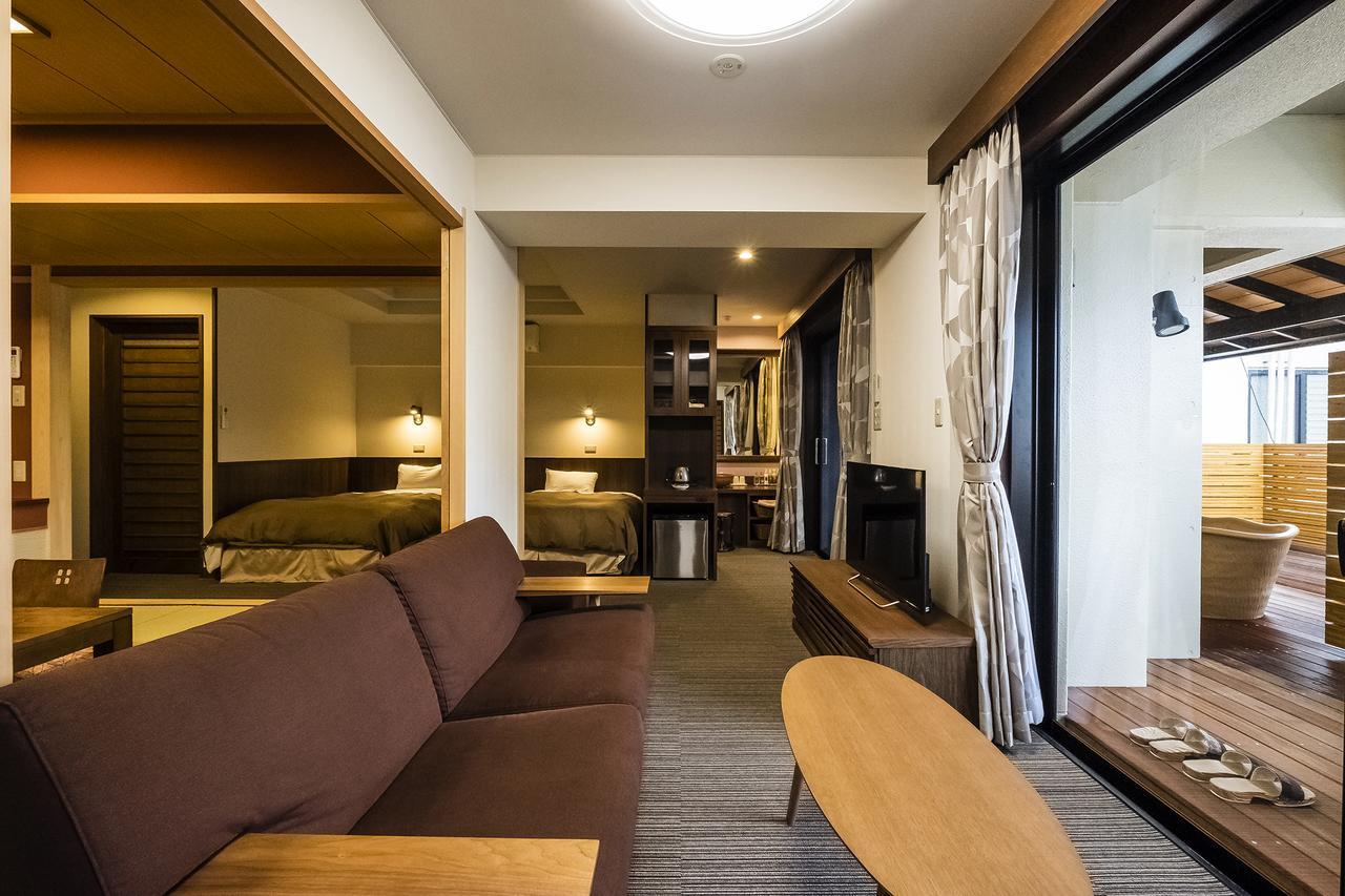 New Tomiyoshi Hotel Atami  Exterior photo